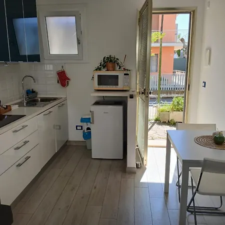 Cn009 - Cesenatico, Nuovo Bilocale Con Giardino E Posto Auto Cesenatico