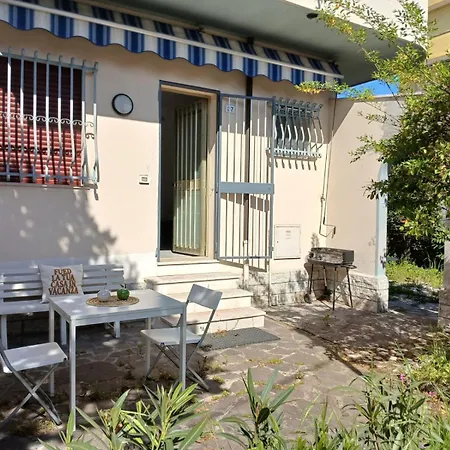 Apartment Cn009 - Cesenatico, Nuovo Bilocale Con Giardino E Posto Auto Cesenatico
